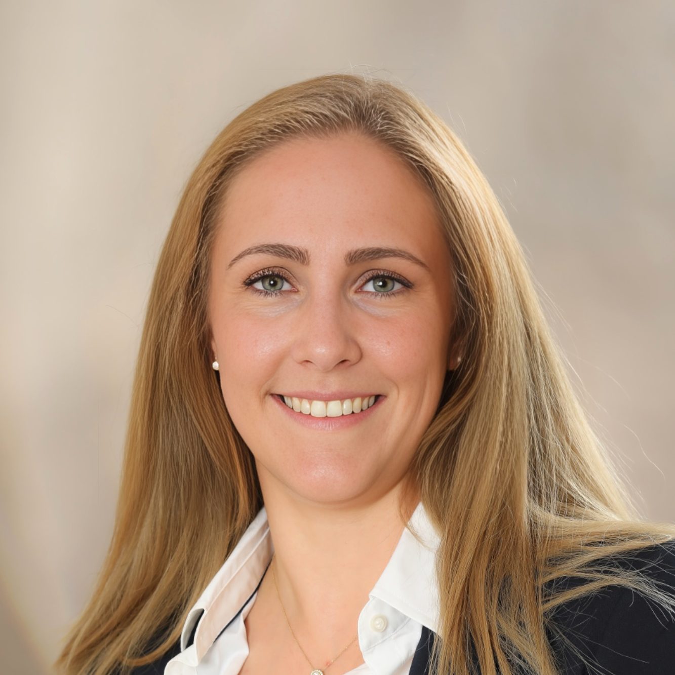 Versicherung Nathalie van Hattum Bernau am Chiemsee Prien, Reit im Winkl, Siegsdorf, Frasdorf